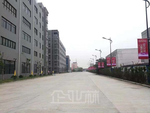 厂房正门图