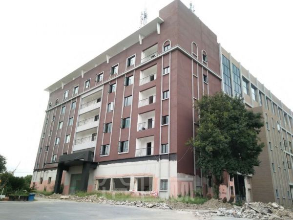 厂房正门图