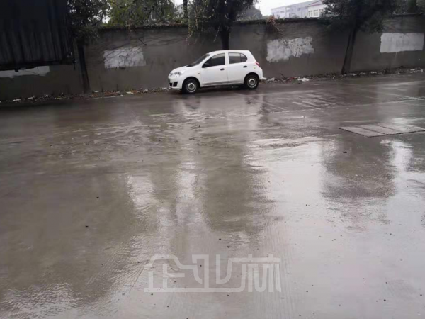 厂房正门图