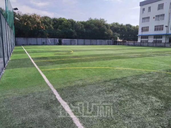厂房正门图