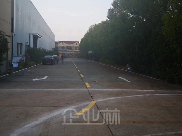 厂房正门图
