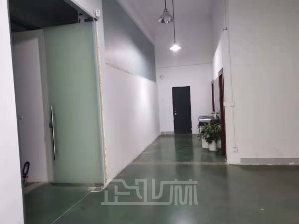 厂房正门图
