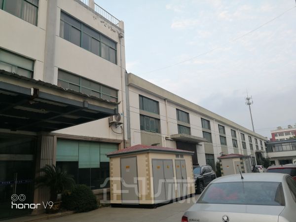 吴中区厂房出租，单一层，带行车，办公精装，厂房新。