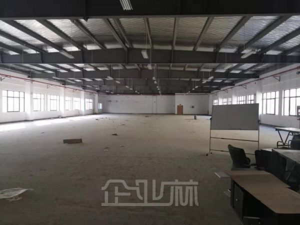 厂房正门图
