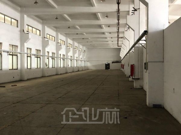 厂房正门图