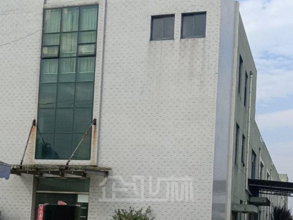 厂房正门图