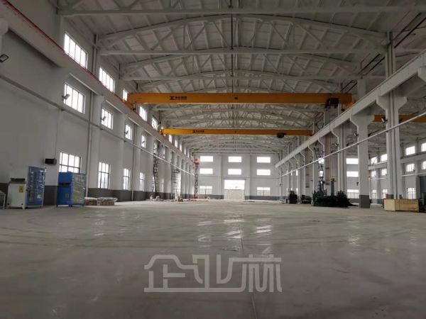 南翔 单层厂房及办公4000平 高度11米