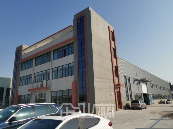 厂房正门图