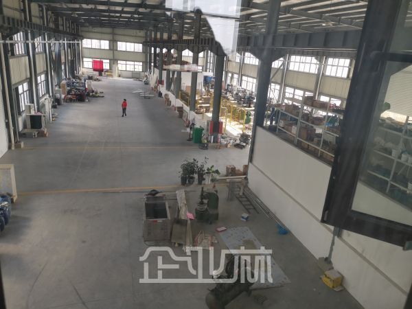 厂房正门图