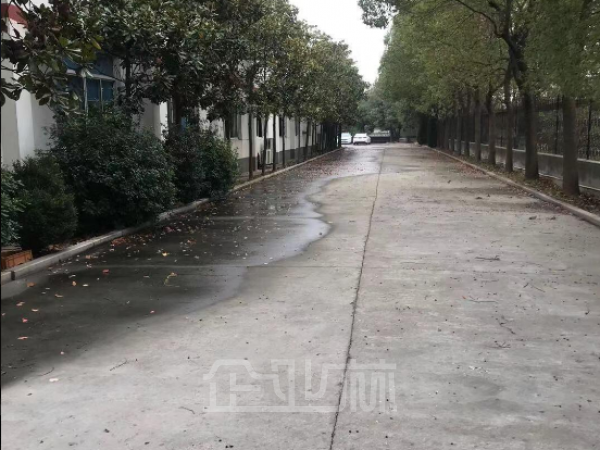 厂房正门图