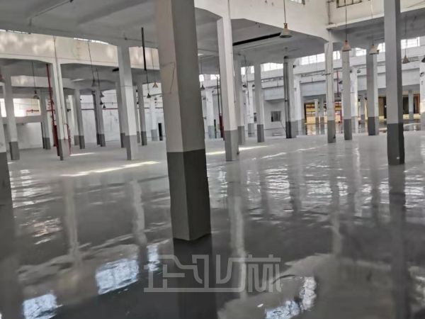 厂房正门图