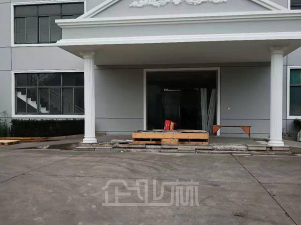 出租松江新桥独栋2000平单层机械厂房