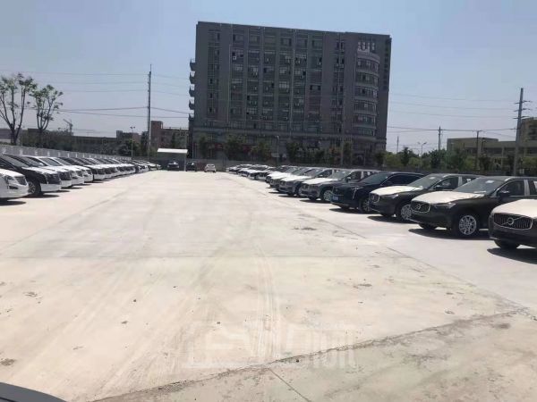 厂房正门图