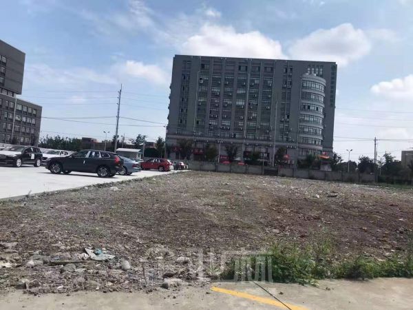 厂房正门图