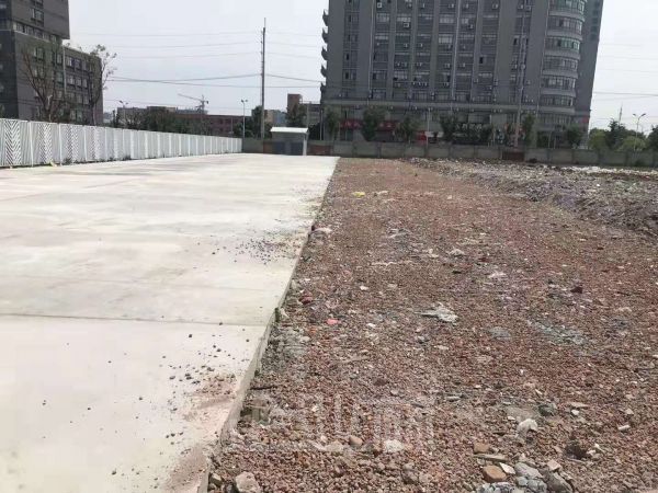 厂房正门图