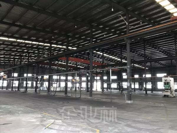 厂房正门图