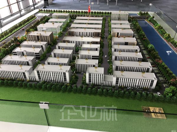 厂房正门图