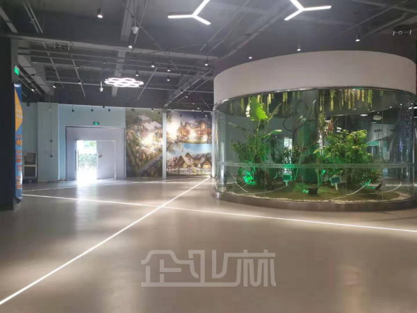 厂房正门图