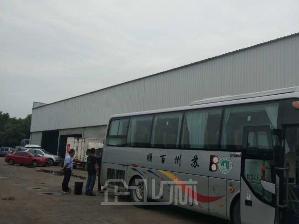 苏州工业园区湖东一幢单层厂房2000平出租