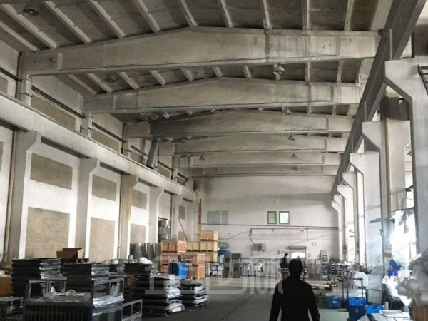 厂房正门图