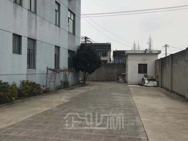 厂房正门图