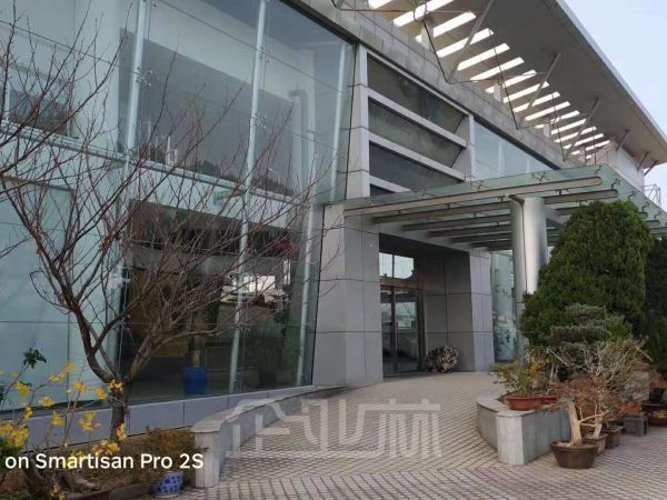 浦东新区宣桥镇104地块花园式单层厂房出租面积4700平,形象好,证件齐全