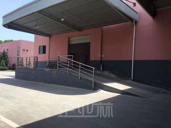 厂房正门图