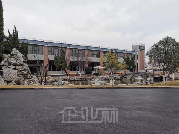 厂房正门图