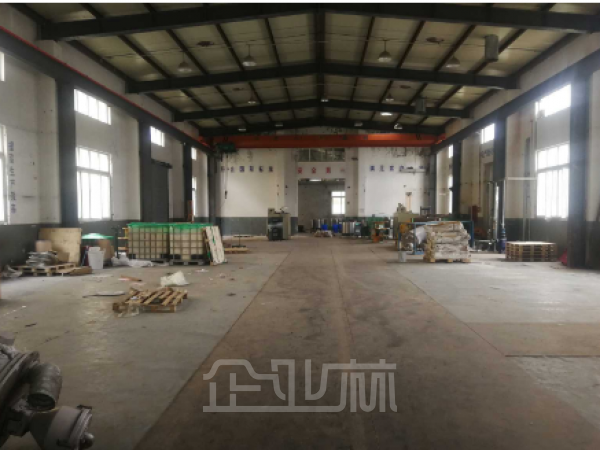 厂房正门图