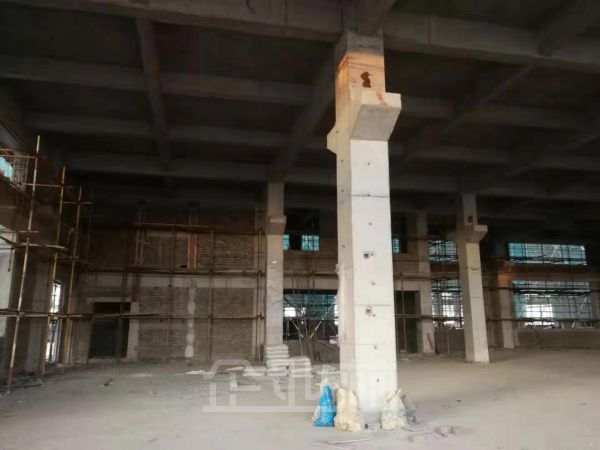 厂房正门图