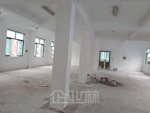 厂房正门图