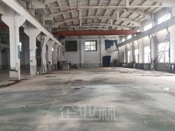 江苏常州武进区单层厂房出租面积2600平，配电量大，有行车
