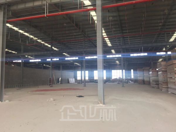 厂房正门图
