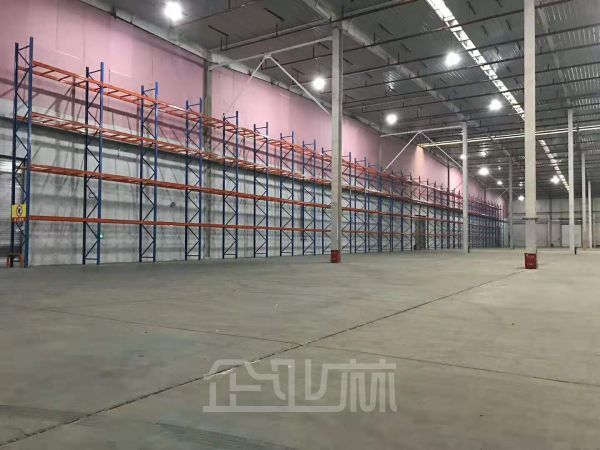 厂房正门图