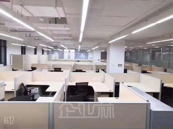 厂房正门图