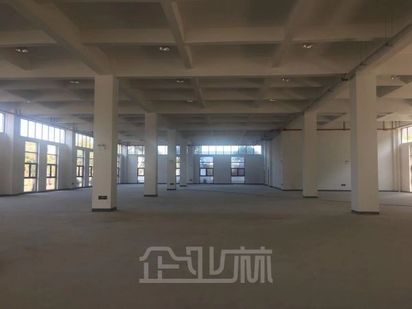 厂房正门图