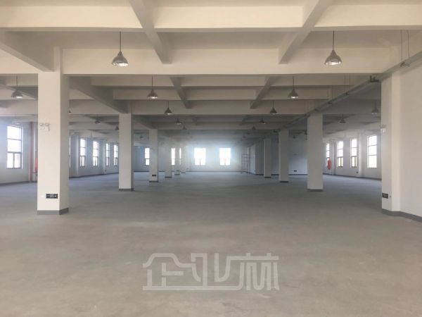 厂房正门图