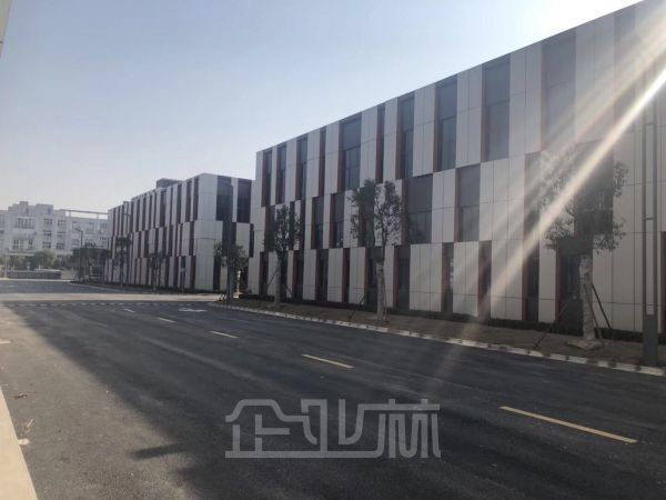 厂房正门图
