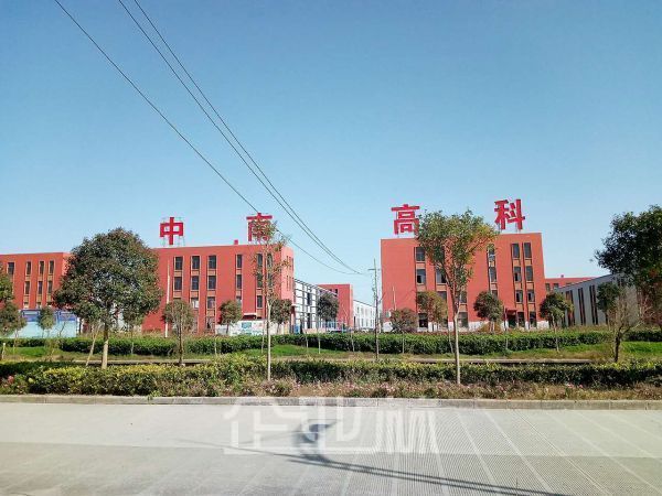 厂房内饰图