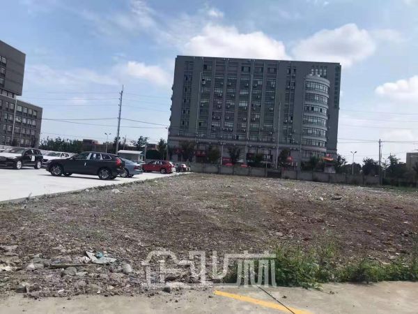 厂房正门图