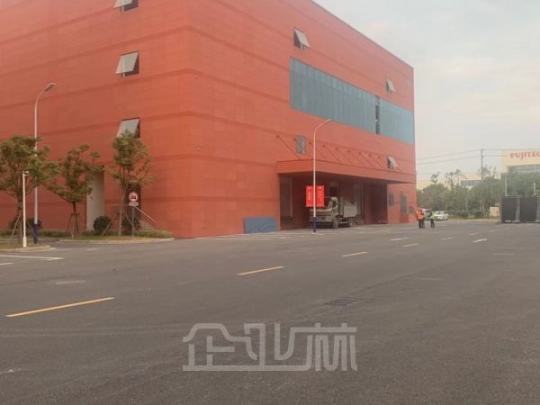 厂房正门图