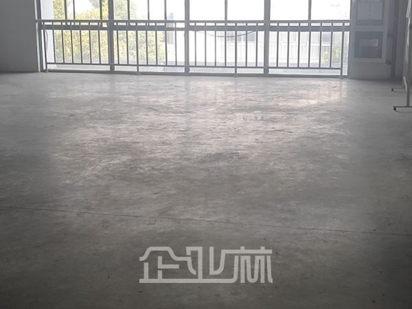 出租：苏州虎丘区双层1100平厂房层高6米 价格18元每平月价格美丽好谈！！