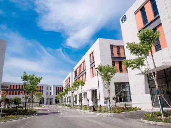 厂房正门图