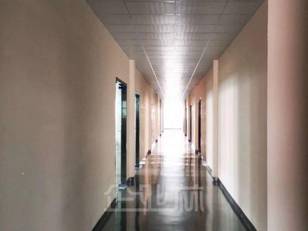 厂房正门图