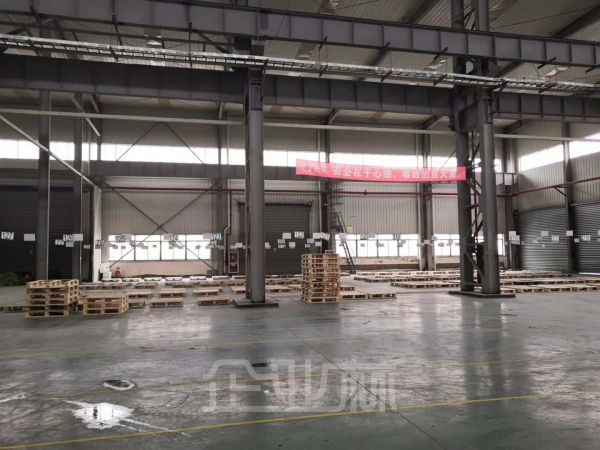 青浦香花桥104地块双门独院单层厂房出租面积13000平，配套齐全