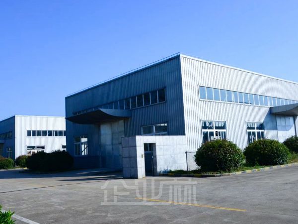 厂房正门图