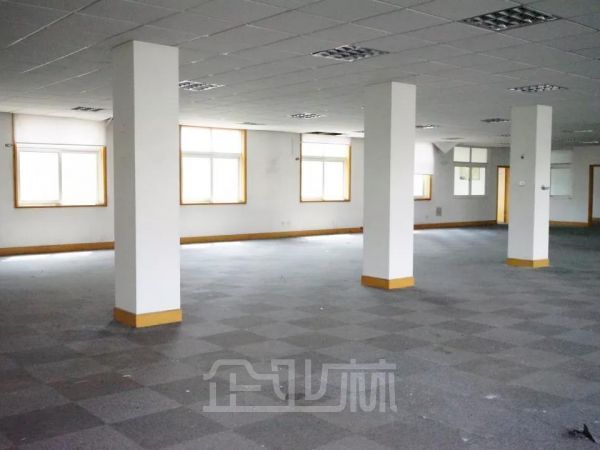 厂房正门图