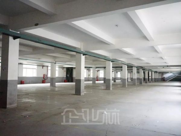 厂房正门图