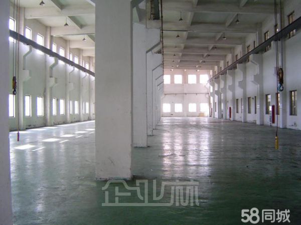 苏州工业园区胜浦2000平底层可架行车厂房出租