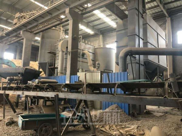 江苏张家港独门独院单层机械出租面积17577.86平，连同机器和设备一起出售